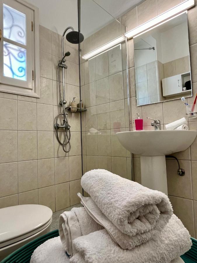 Dapia Holiday Home Спетсес Экстерьер фото
